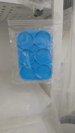 6-in-1 Round Epoxy Resin Keychain Mould