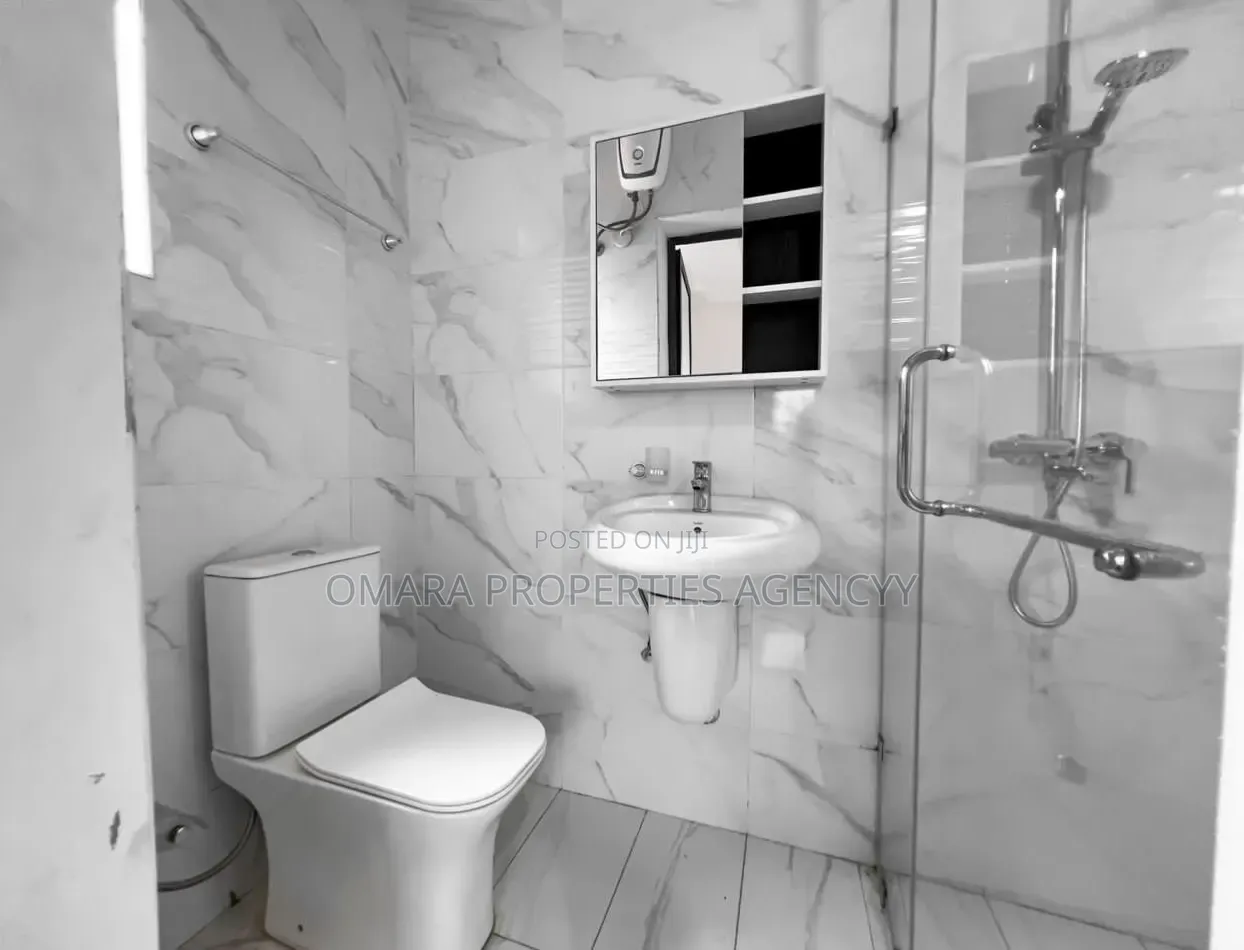 3bdrm Apartment in Dome Kwabenya, Parakuo Estate for rent