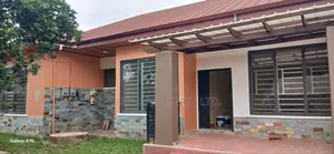 7bdrm House in Tech Ayeduase Knust, Kumasi Metropolitan for rent