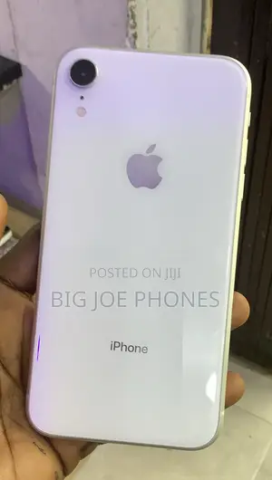 Apple iPhone XR 64 GB White