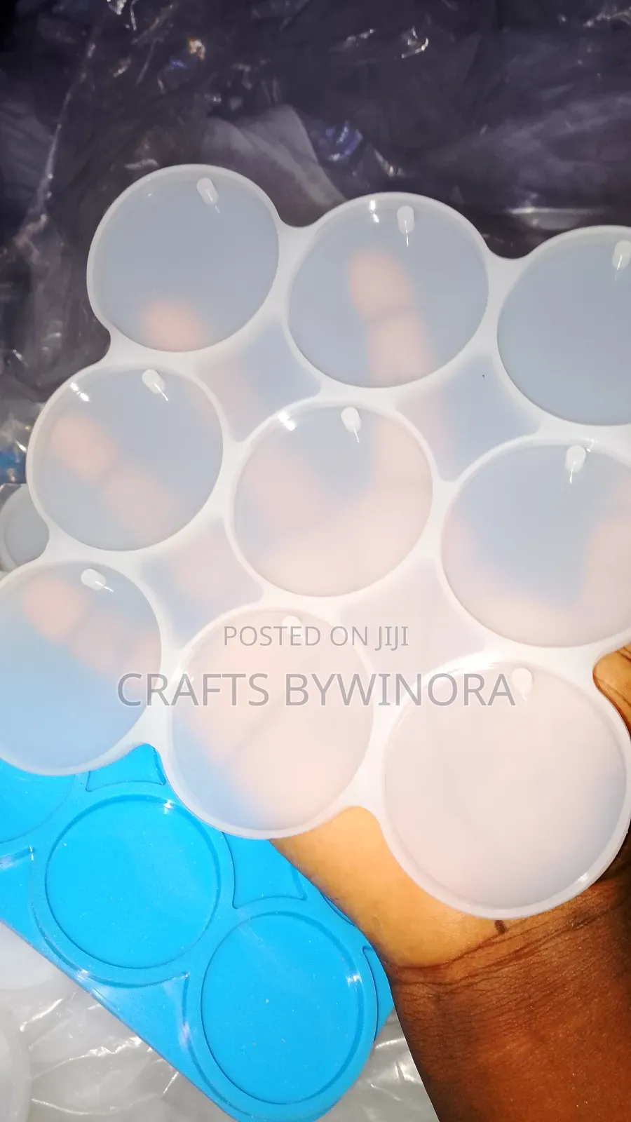 9-in-1 Epoxy Resin Keychain Mould With Holes