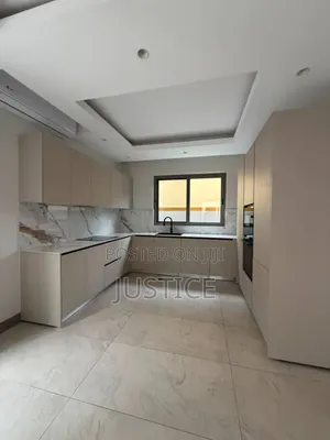 4bdrm House in East Legon Prime for rent