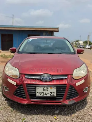 Ford Focus 2013 Red