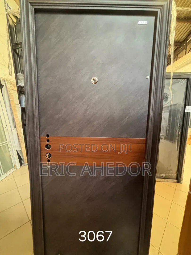 Original and Sed Smooth Full Metal Security Door and Handle