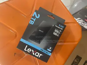 Professional Go Portable SSD 2TB Drive