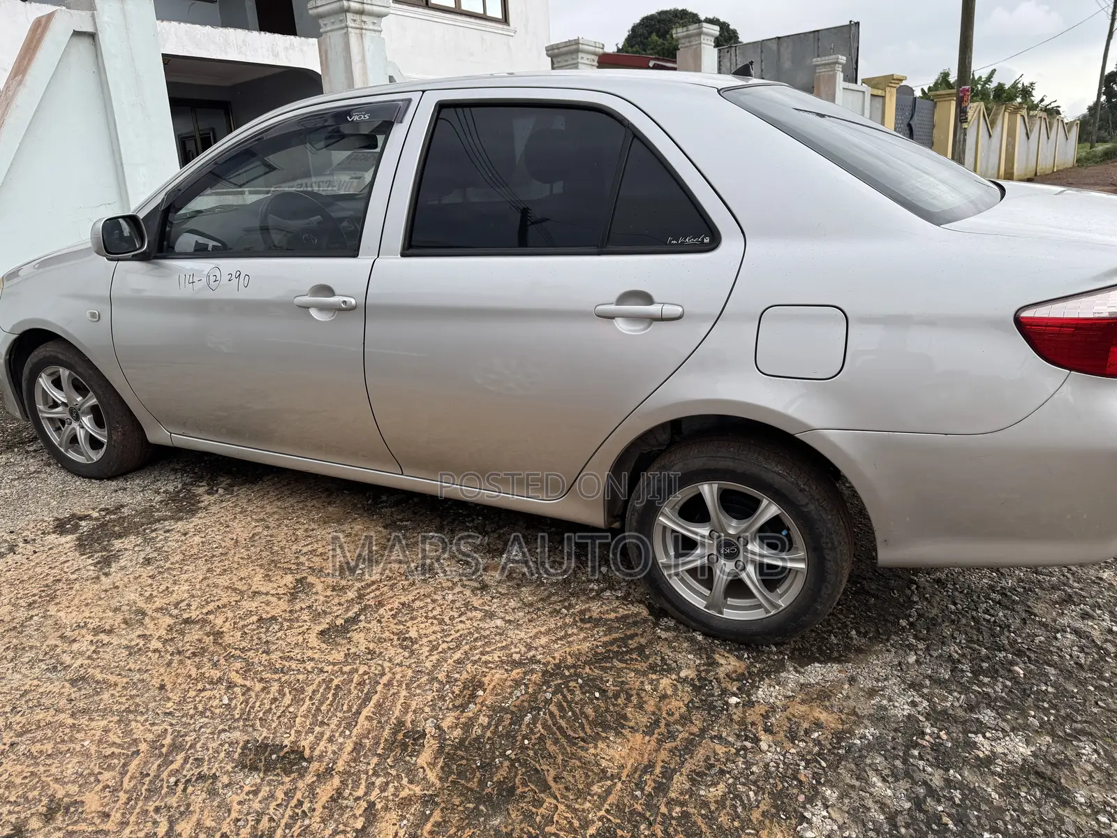 Toyota Vios 2010 Silver