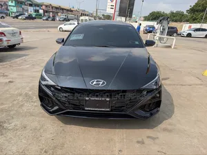 Hyundai Elantra 2023 Black