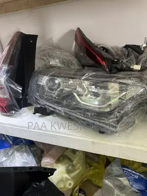 Honda CR-V 2017 2019 2020 Headlights