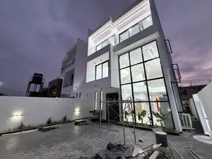 4bdrm Duplex in Nanakrom, School Junction for sale