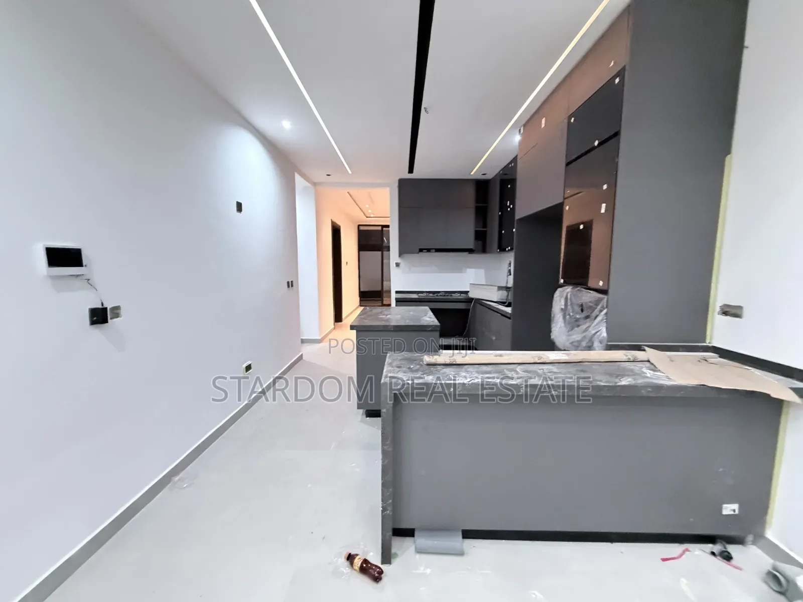 4bdrm Duplex in Nanakrom, School Junction for sale