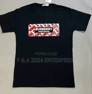 Burberry Black T-Shirt Branded