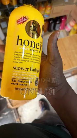 SK Duchess Glow Shower Bath Gel