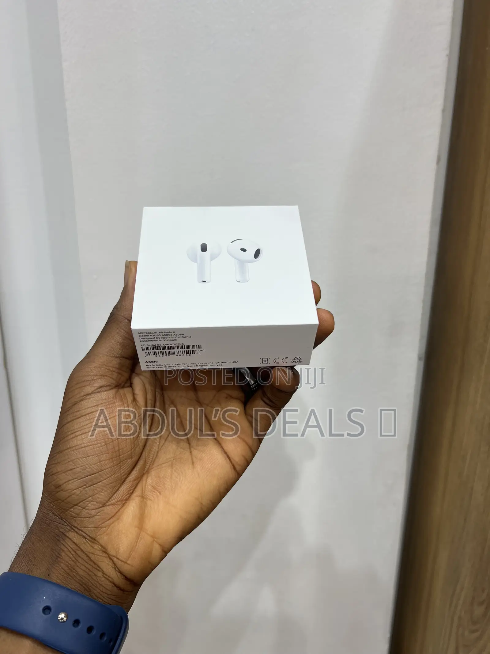 Apple AirPods 4