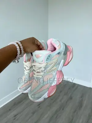 Original New Balance 9060 Pink