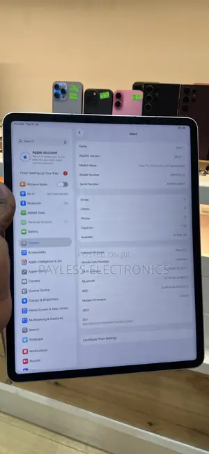 Apple iPad Pro 12.9 (2022) 1 TB Silver