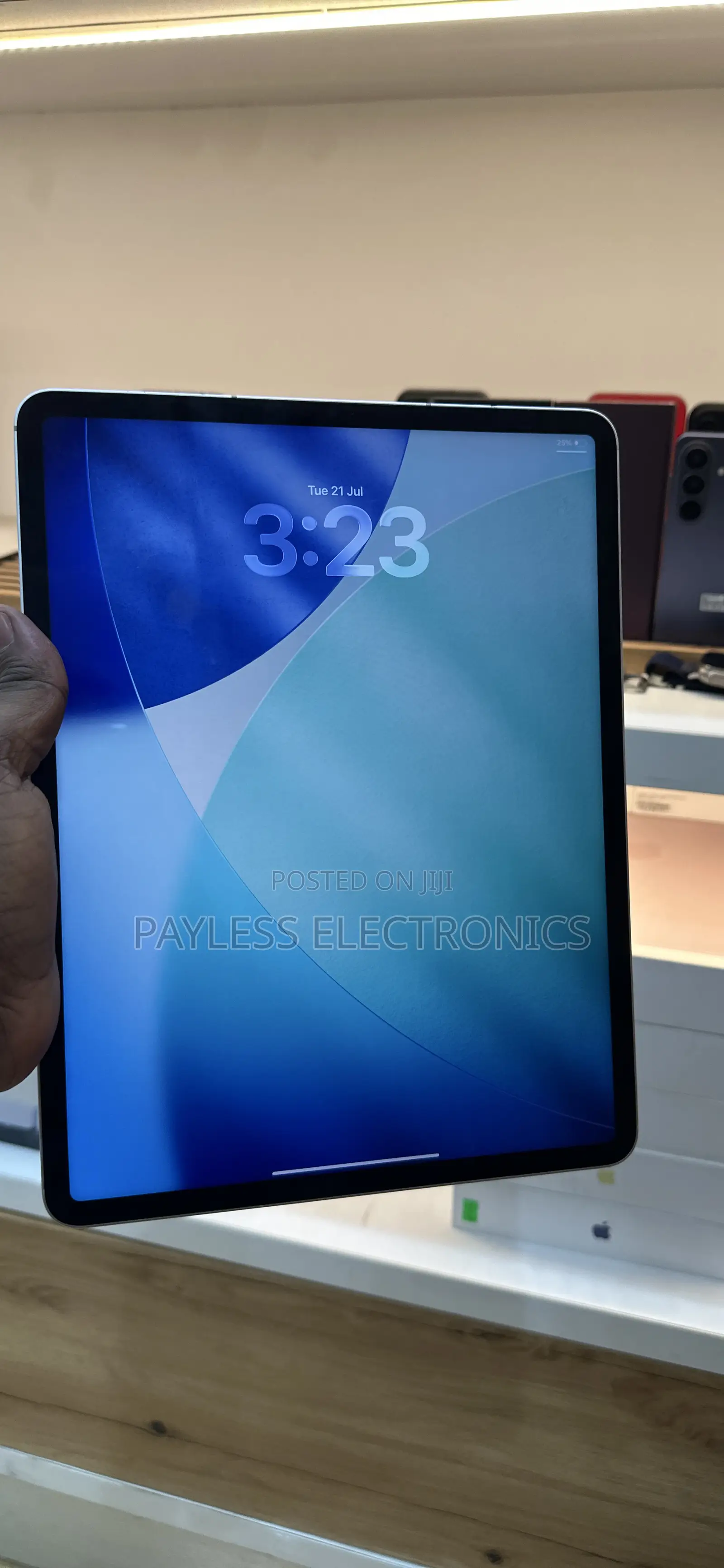Apple iPad Pro 12.9 (2022) 1 TB Silver
