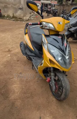 Kymco 2025 Yellow