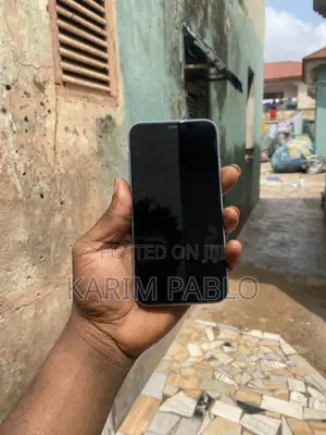 Apple iPhone XR 64 GB Blue