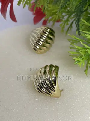 Gold Ridged Dome Stud Earrings