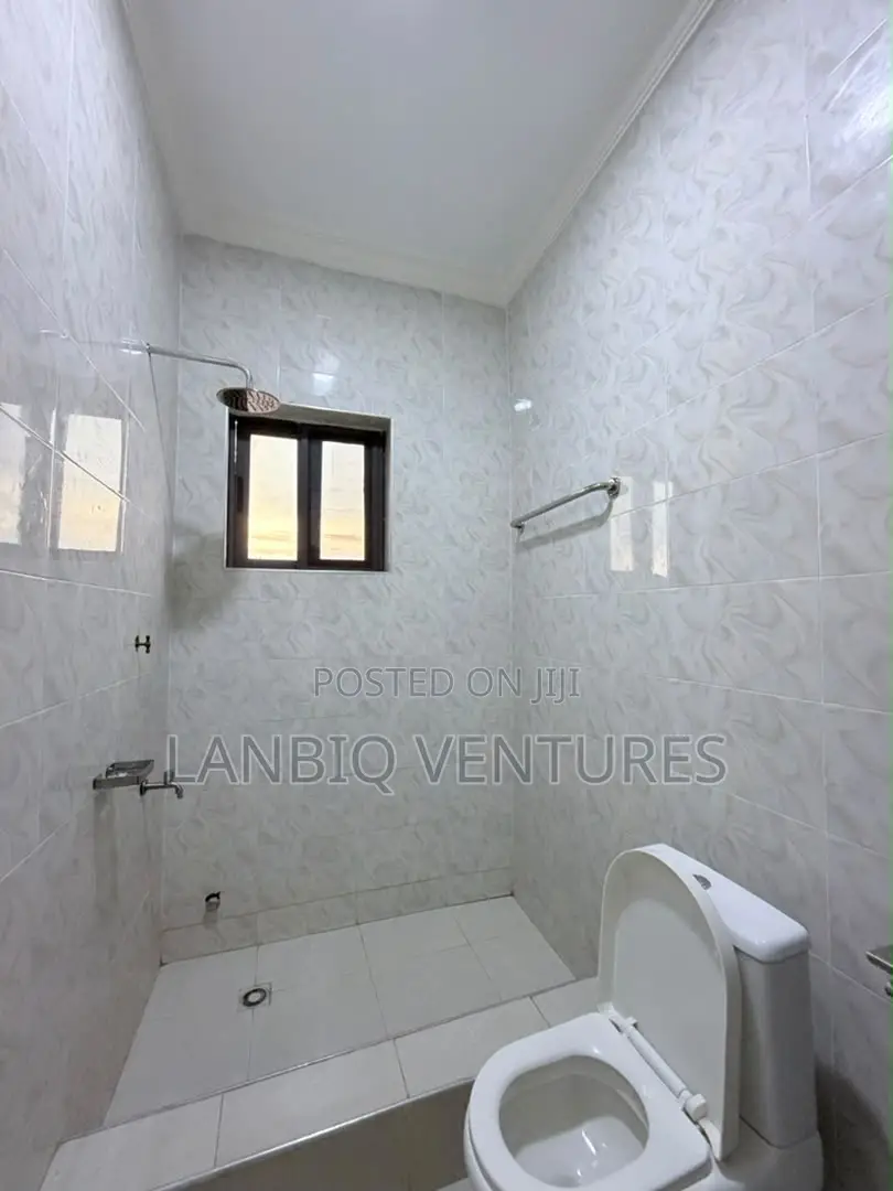 2bdrm Apartment in East Legon for rent