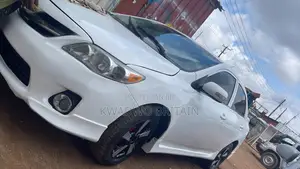 Toyota Corolla 2009 White