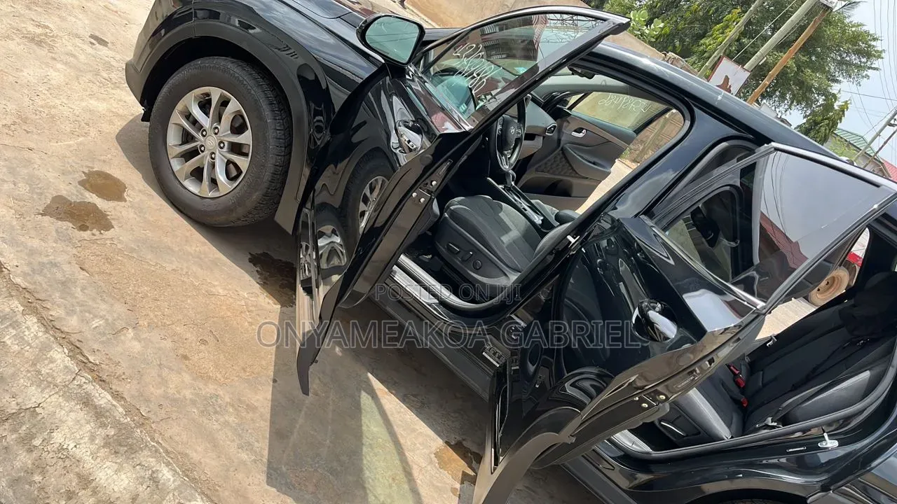 Hyundai Santa Fe SEL 2.4 AWD 2019 Black