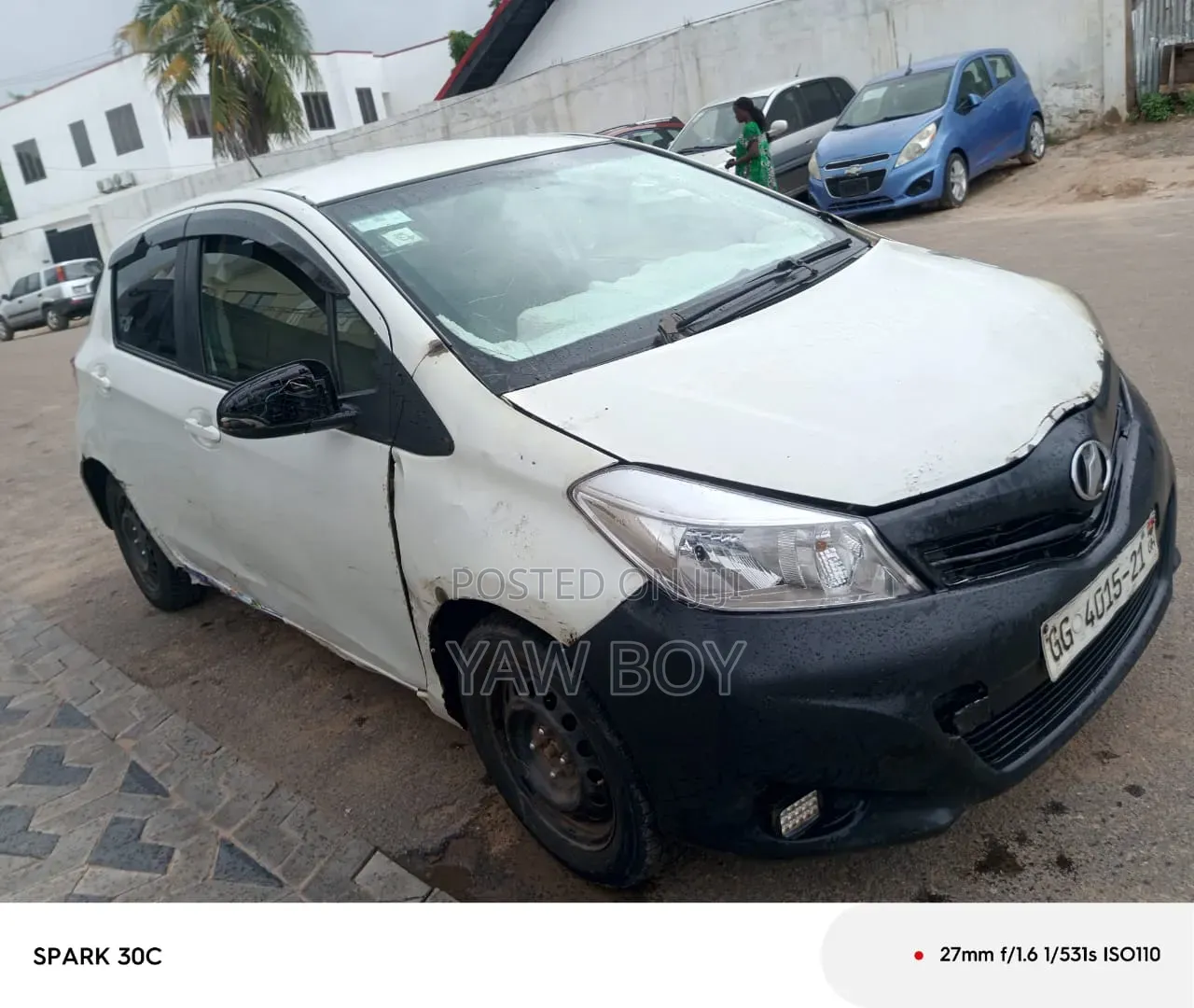 Toyota Vitz 2012 White