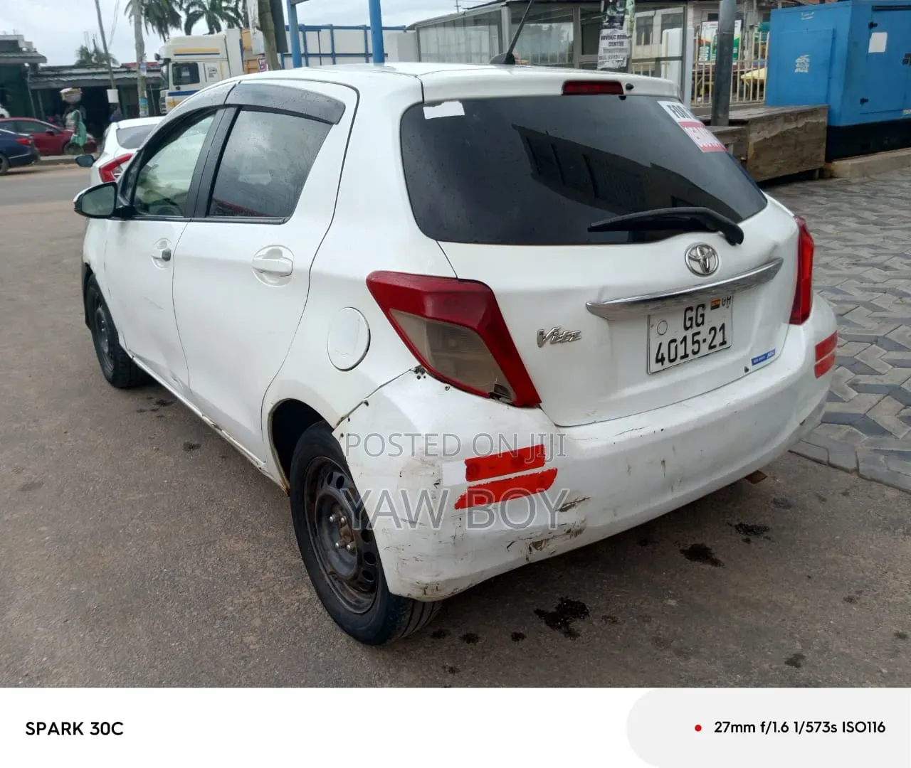 Toyota Vitz 2012 White
