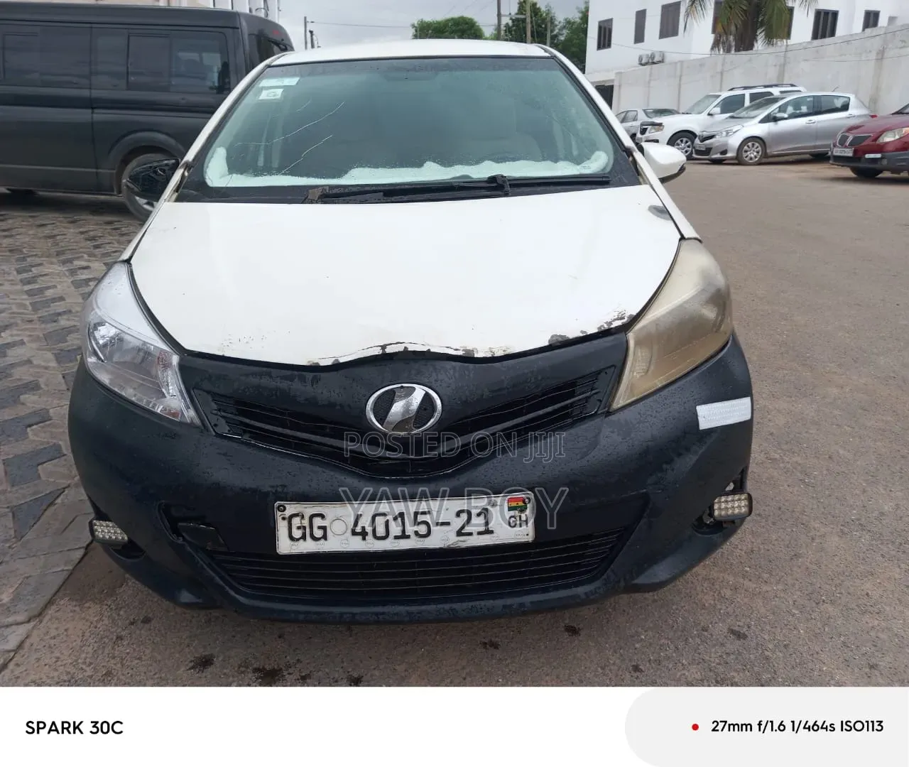 Toyota Vitz 2012 White