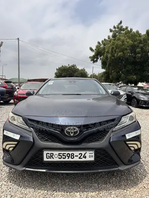 Toyota Camry SE 4dr Sedan (2.5L 4cyl 6A) 2017 Blue