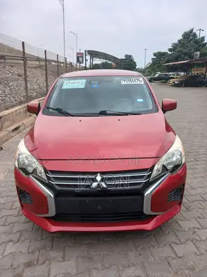 Mitsubishi Mirage SE 2021 Red