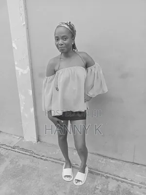 Househelp Livein Receptionist,Shop or Bar Attendant,Cook