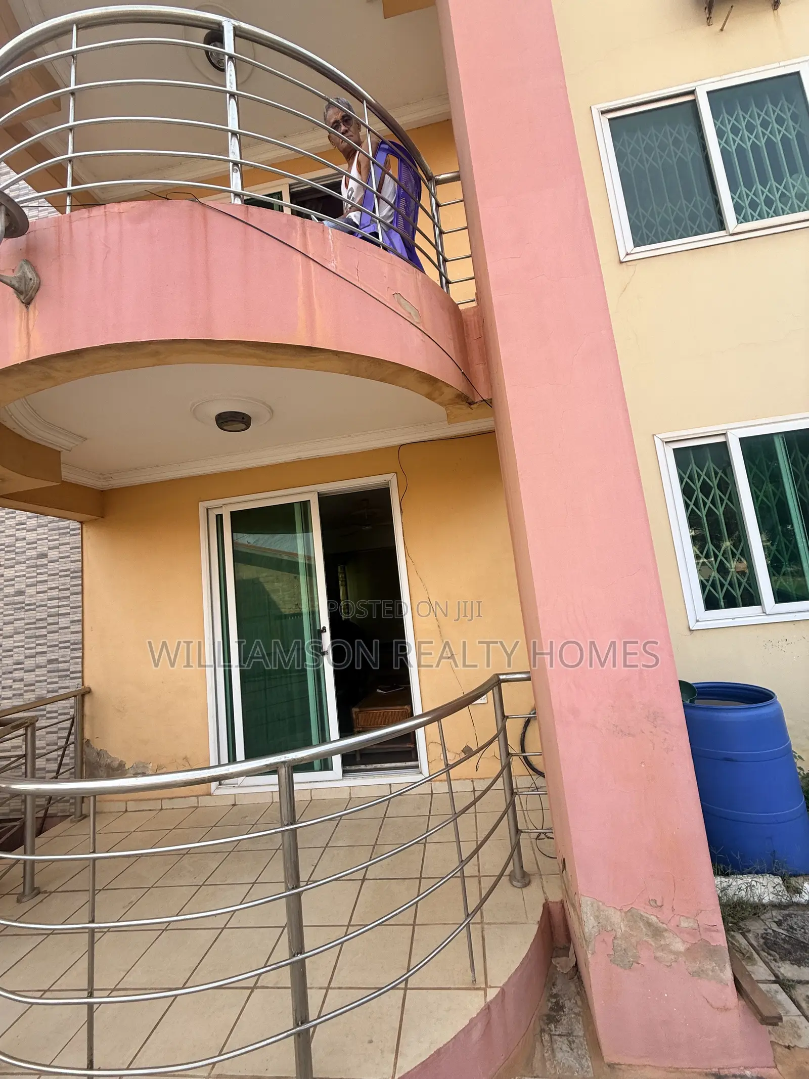 1bdrm Apartment in Spintex Main Road for rent