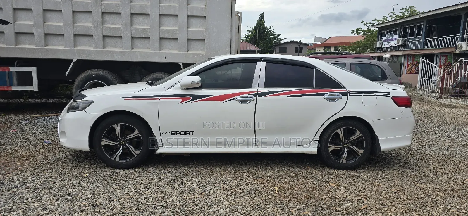 Toyota Camry LE 4dr Sedan (2.5L 4cyl 6AM) 2010 White