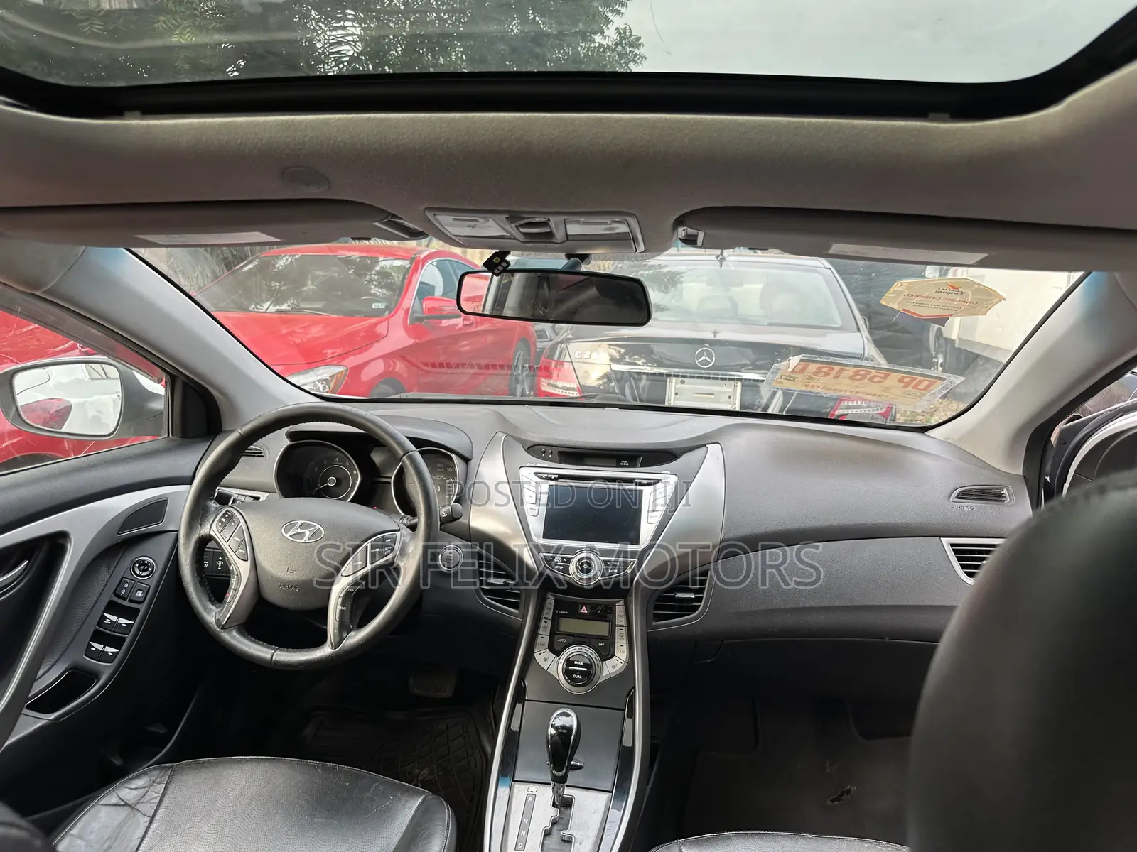 Hyundai Elantra Limited Sedan FWD (1.8L 4cyl 6A) 2013 White