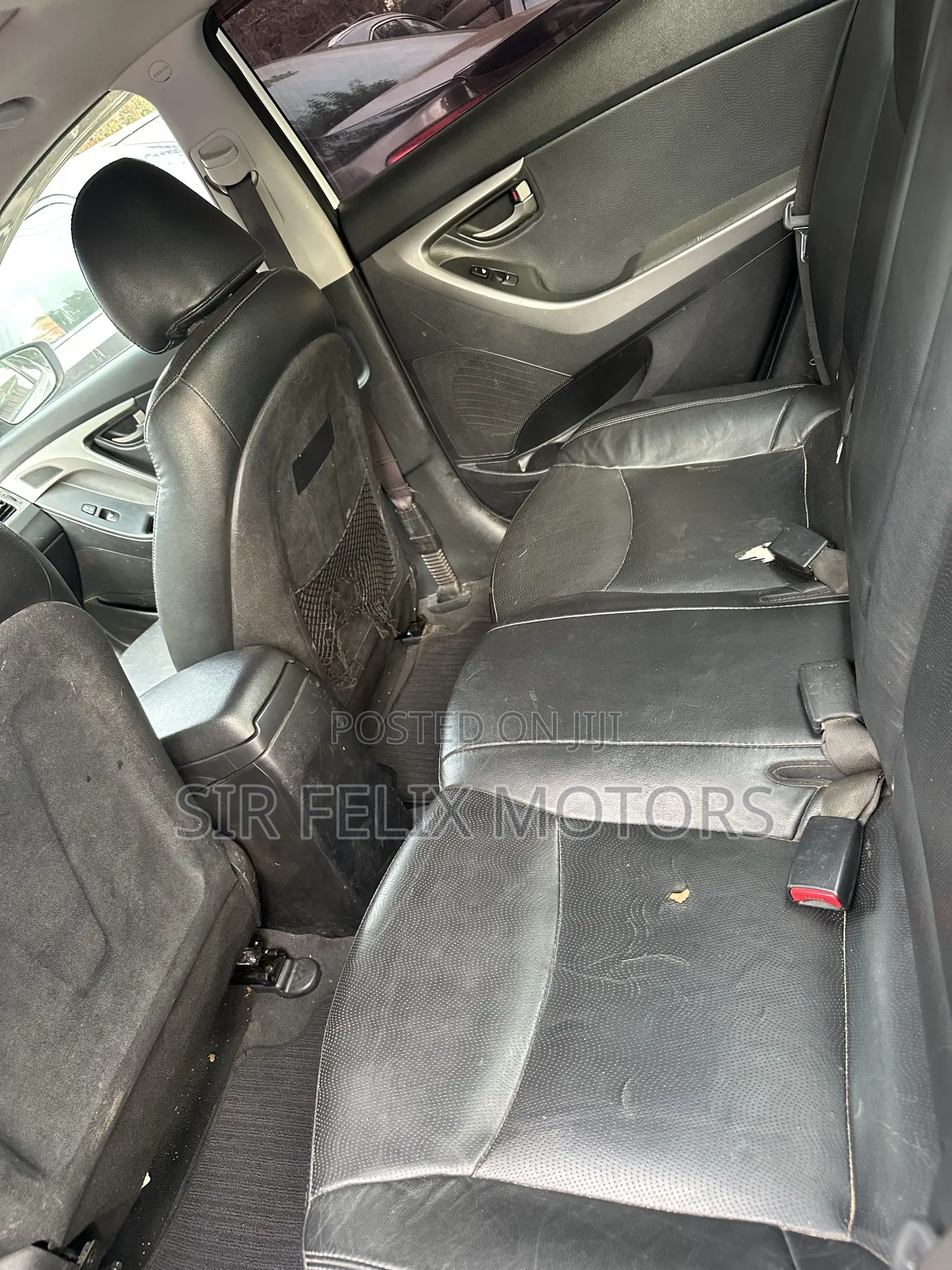 Hyundai Elantra Limited Sedan FWD (1.8L 4cyl 6A) 2013 White
