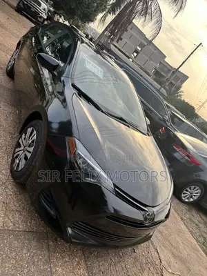 Toyota Corolla LE Eco (1.8L 4cyl 2A) 2019 Black