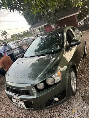 Chevrolet Sonic LT 2016 Green