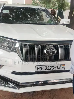 Toyota Land Cruiser Prado 2013 White