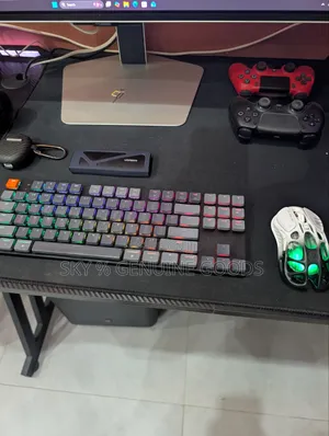 Keychron SE Gaming Keyboard Brand New Without Box