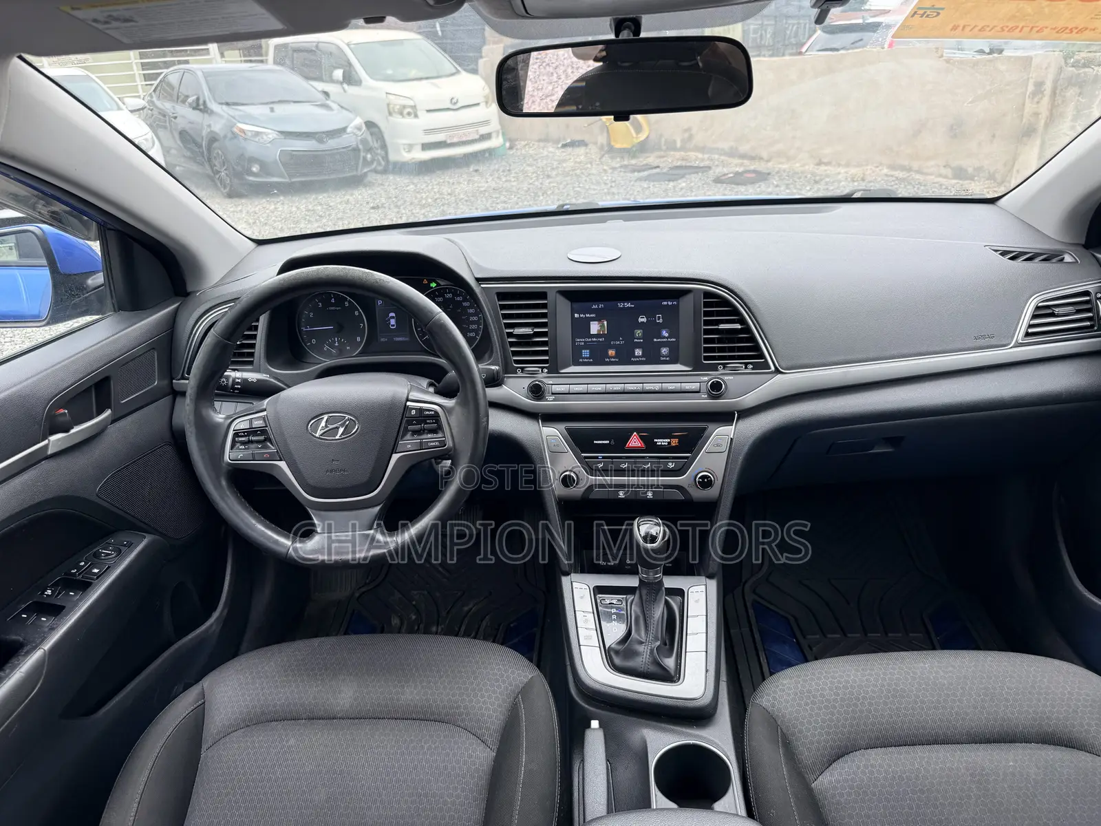 Hyundai Elantra 2016 Blue