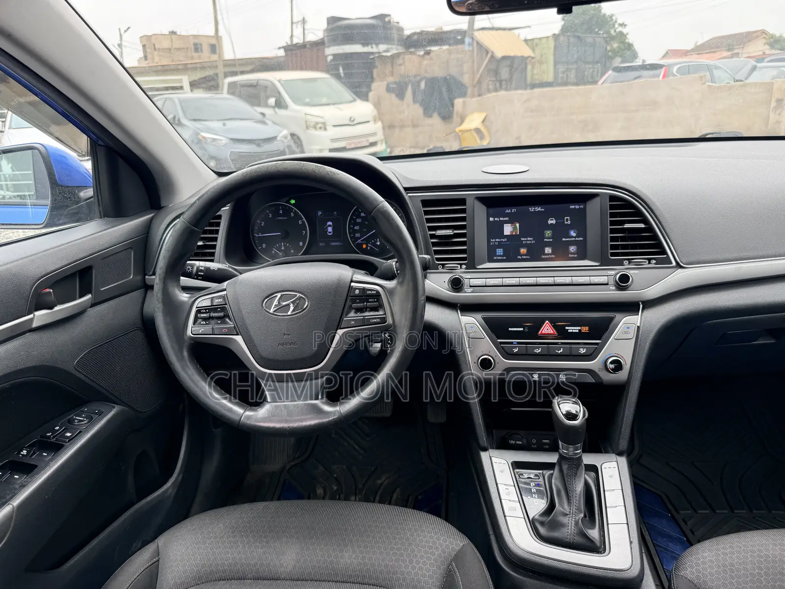 Hyundai Elantra 2016 Blue