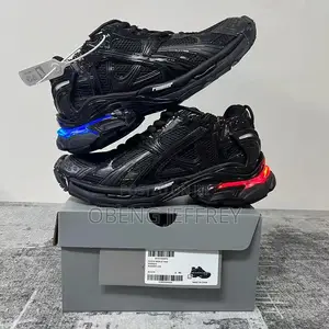 Original Balenciaga Runner LED