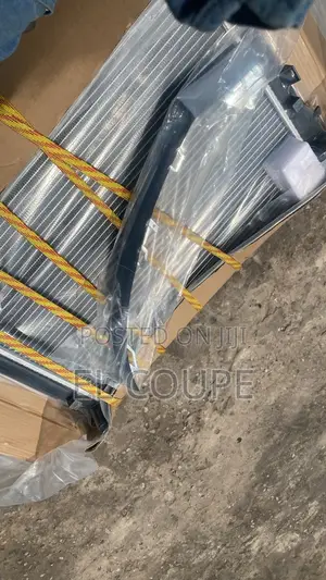 Radiator Tank for C300 2015 2016 2017 2018 2019 2020 2021