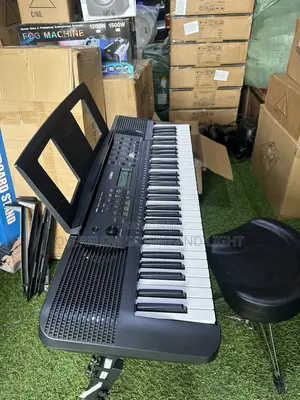 Yamaha PSR-E283 61-Key Portable Keyboard