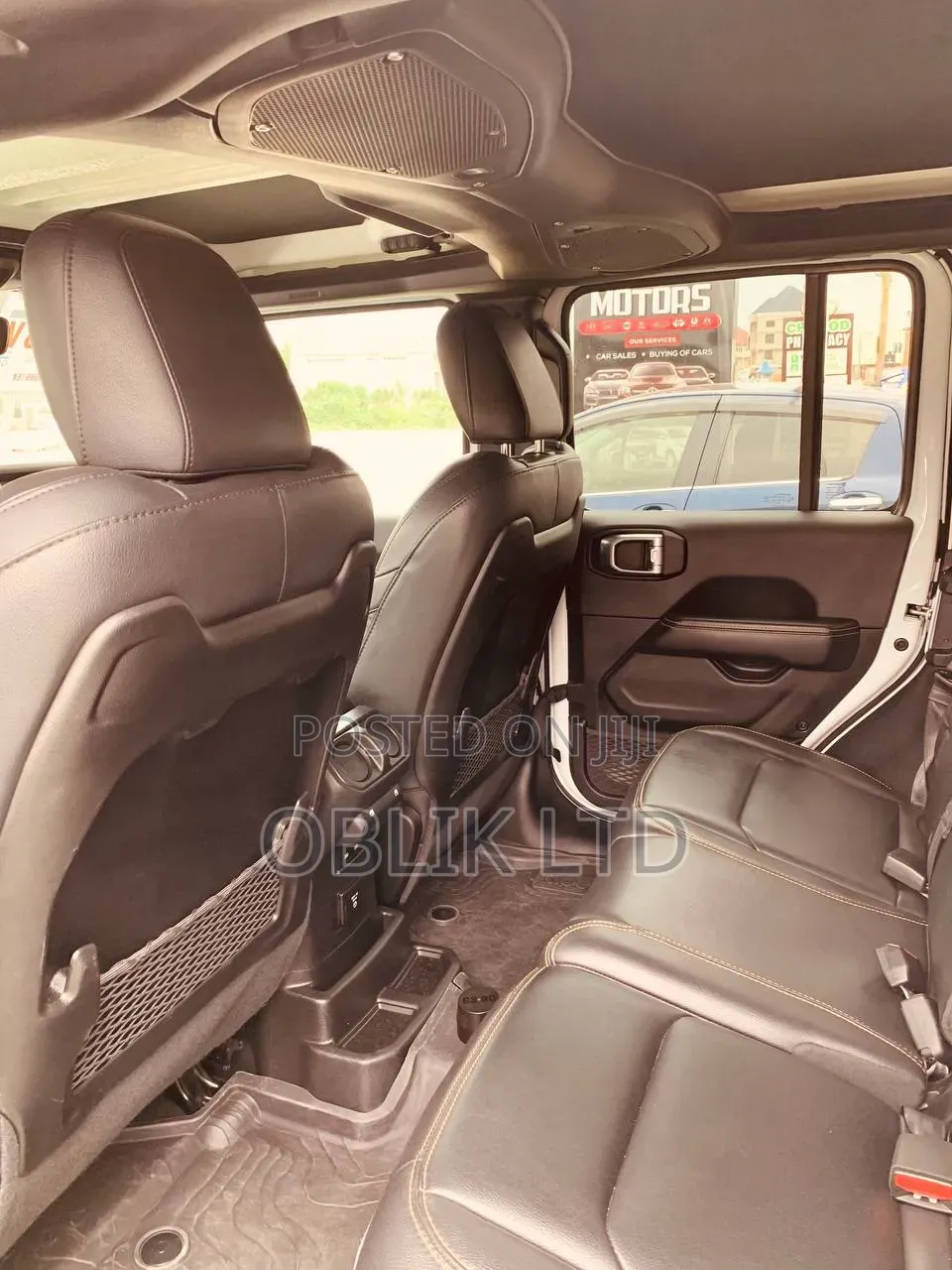 Jeep Wrangler 2024 White