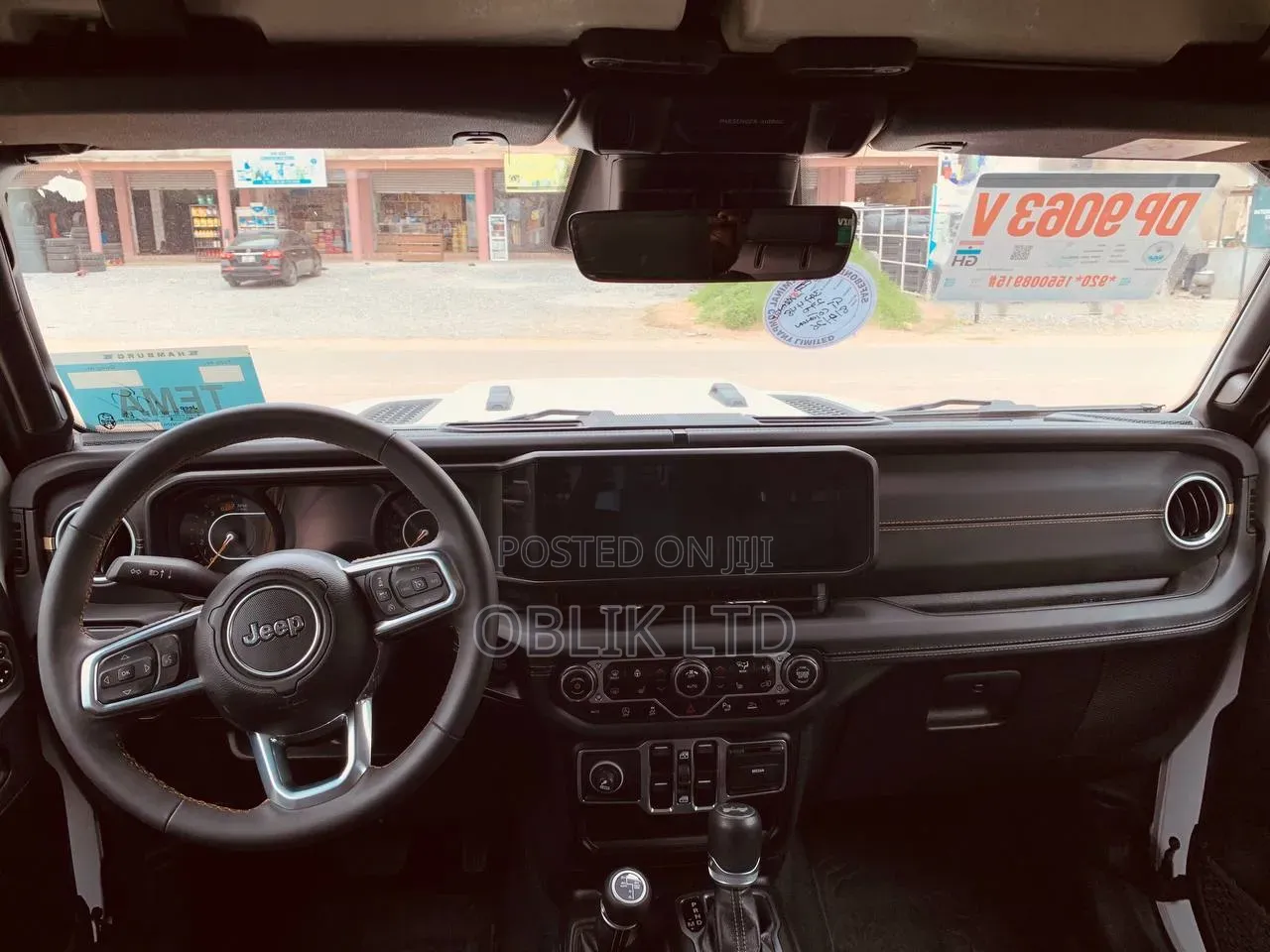 Jeep Wrangler 2024 White
