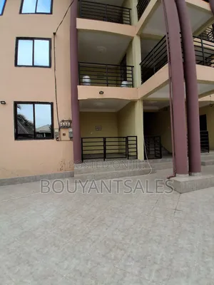 3bdrm Apartment in Abokobi, Boi for rent