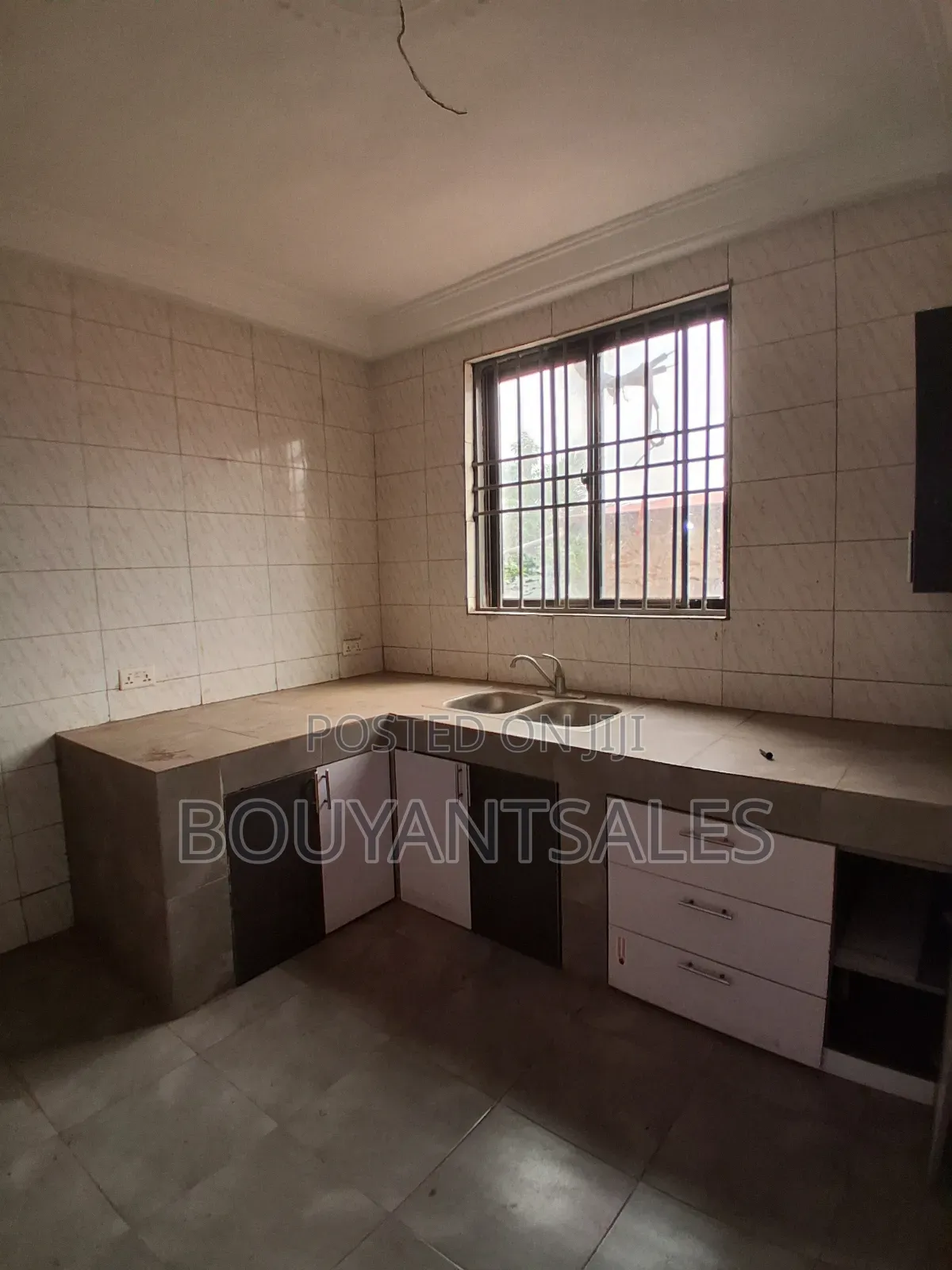 3bdrm Apartment in Abokobi, Boi for rent