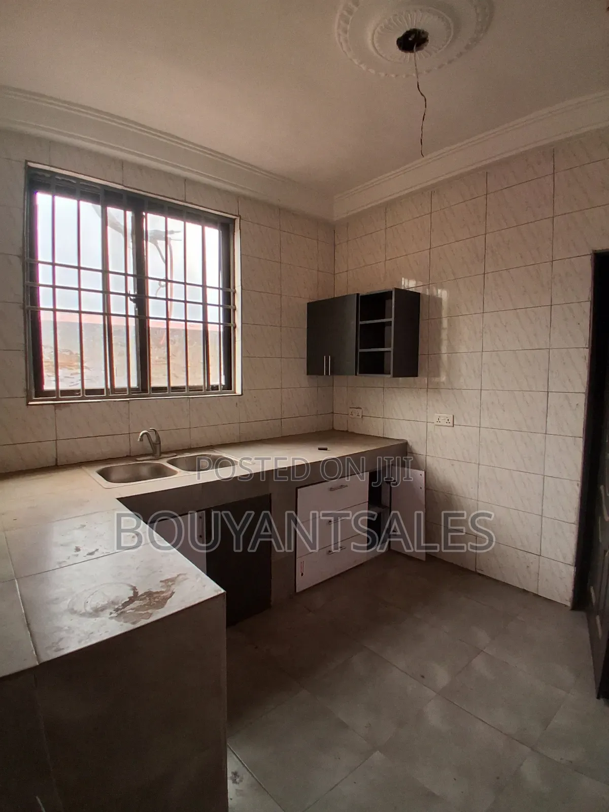 3bdrm Apartment in Abokobi, Boi for rent
